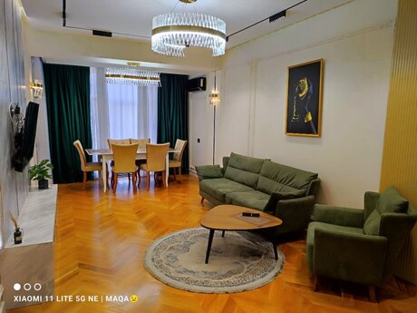 Elan №6036517 - Bakı, 28 May m., 2 otaqlı, 75 m², 15/18 mərtəbə