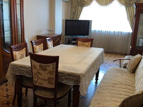 3 otaqlı köhnə tikili - Gənclik m. - 105 m²