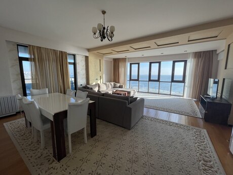 4 otaqlı yeni tikili - Şah İsmayıl Xətai m. - 224 m²