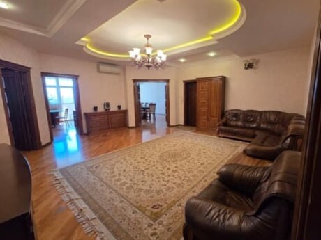 Elan №6036672 - Bakı, İnşaatçılar m., 4 otaqlı, 143 m², 8/19 mərtəbə