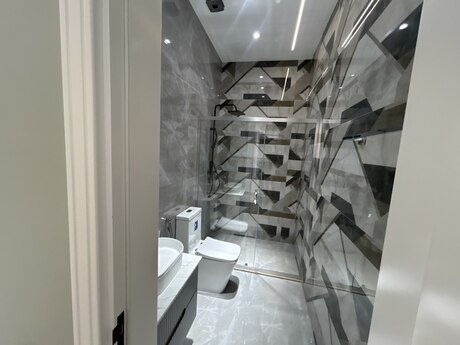 House with Garden, Villa For Sale