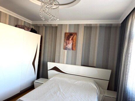 3 otaqlı yeni tikili - İnşaatçılar m. - 125 m²