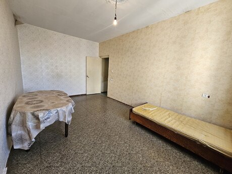 2 otaqlı köhnə tikili - Yeni Günəşli q. - 55 m²