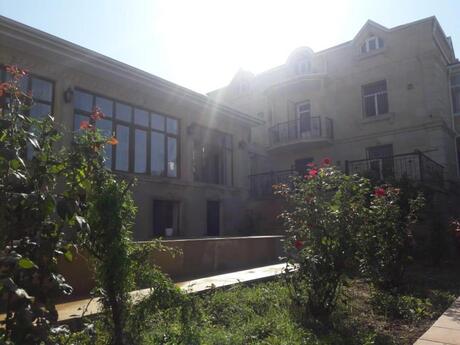 5 otaqlı həyət evi, 200 m², Badamdar: 950 000 ₼ 5