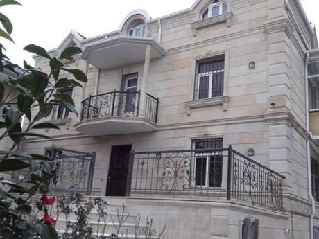 5 otaqlı həyət evi/bağ evi - Badamdar q. - 200 m²