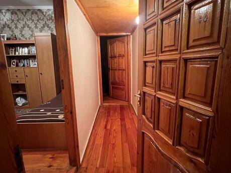 4 otaqlı köhnə tikili - Qaraçuxur q. - 100 m²