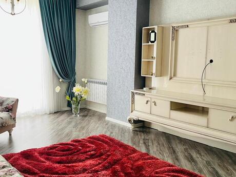 Elan №6037000 - Bakı, Ağ şəhər q., 4 otaqlı, 200 m², 13/14 mərtəbə