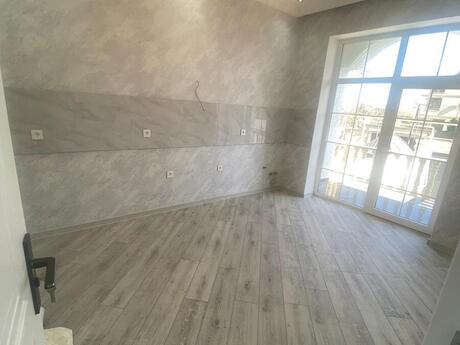 5 otaqlı həyət evi/bağ evi - Maştağa q. - 215.6 m²