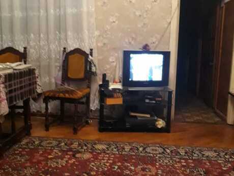 Объявление №6037013 - Баку, м. Низами, 3-комн., 120 м², 1/2 этаж
