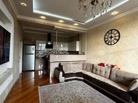 3 otaqlı yeni tikili - Bakıxanov q. - 90 m²