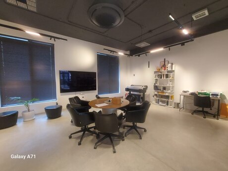 Obyekt - Ağ şəhər q. - 450 m²