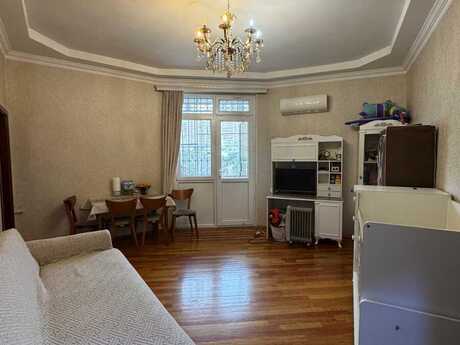 Elan №6037184 - Bakı, Elmlər Akademiyası m., 2 otaqlı, 38 m², 5/5 mərtəbə