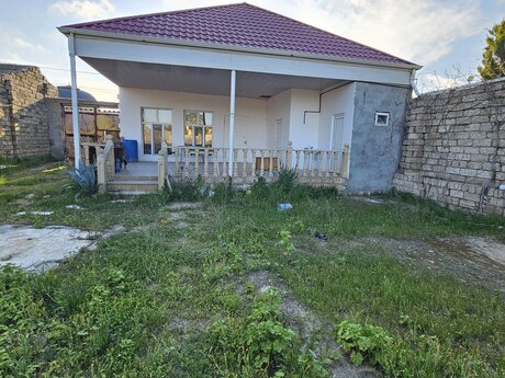 3 otaqlı həyət evi/bağ evi - Şüvəlan q. - 90 m²