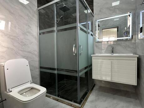 House with Garden, Villa For Sale