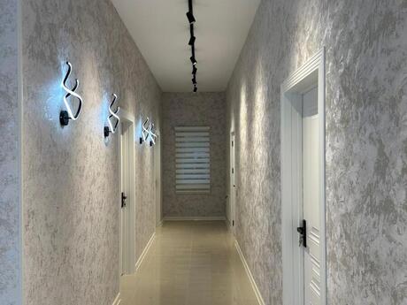 4 otaqlı həyət evi/bağ evi - Şüvəlan q. - 140 m²