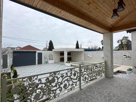 5 otaqlı həyət evi/bağ evi - Mərdəkan q. - 220 m²