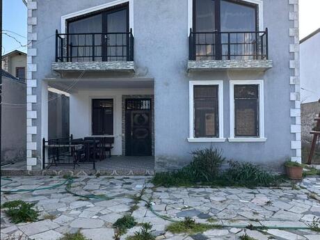 5 otaqlı həyət evi/bağ evi - Mərdəkan q. - 180 m²