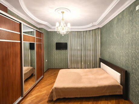 3 otaqlı yeni tikili - Elmlər Akademiyası m. - 105 m²