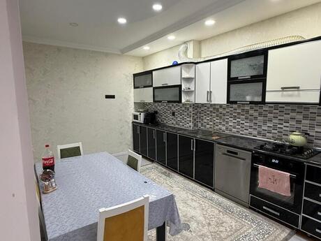 4-комн. новостройка - м. Ази Асланов - 130 м²