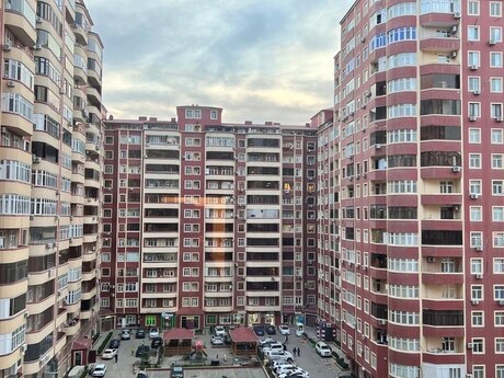 Elan №6037399 - Bakı, Azadlıq Prospekti m., 3 otaqlı, 150 m², 8/17 mərtəbə