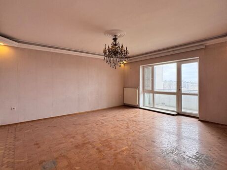 3 otaqlı yeni tikili - Elmlər Akademiyası m. - 135 m²