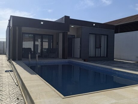 3 otaqlı həyət evi/bağ evi - Novxanı q. - 150 m²