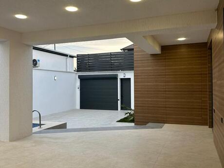 House with Garden, Villa For Sale