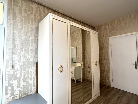 3-комн. новостройка - м. Насими - 100 м²