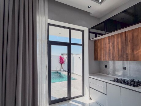 House with Garden, Villa For Sale