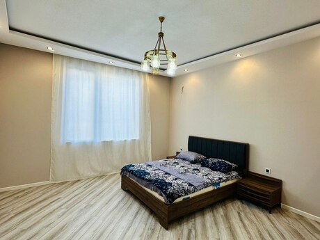 House with Garden, Villa For Rent