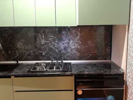 3 otaqlı köhnə tikili - Bayıl q. - 62 m²
