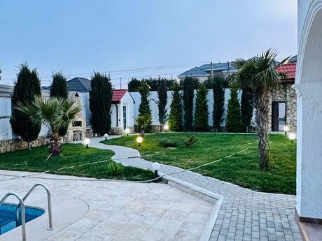 5 otaqlı həyət evi/bağ evi - Mərdəkan q. - 350 m²