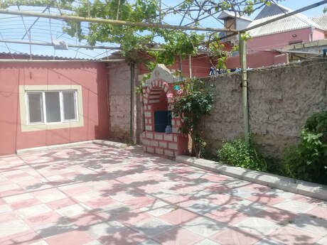 House with Garden, Villa For Sale