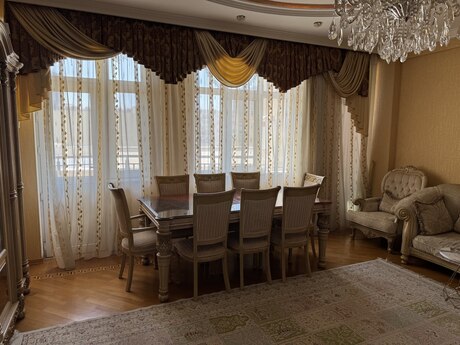 4 otaqlı yeni tikili - Şah İsmayıl Xətai m. - 180 m²