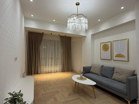 Elan №6037803 - Bakı, Nəsimi r., 2 otaqlı, 83 m², 13/19 mərtəbə