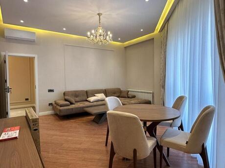 3 otaqlı yeni tikili - Ağ şəhər q. - 115 m²
