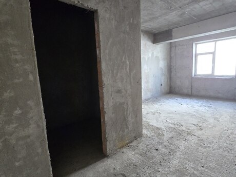 4 otaqlı yeni tikili - Əhmədli q. - 153 m²