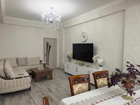 3 otaqlı yeni tikili - İnşaatçılar m. - 130 m²