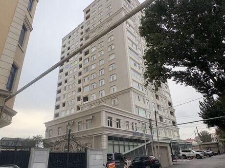 3 otaqlı yeni tikili - İnşaatçılar m. - 130 m²