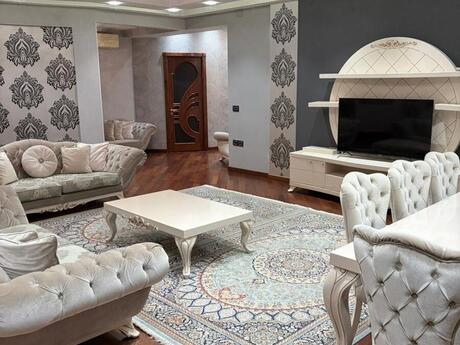 4 otaqlı yeni tikili - Gənclik m. - 200 m²
