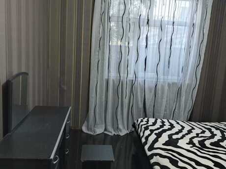 3 otaqlı həyət evi/bağ evi - Nəriman Nərimanov m. - 85 m²