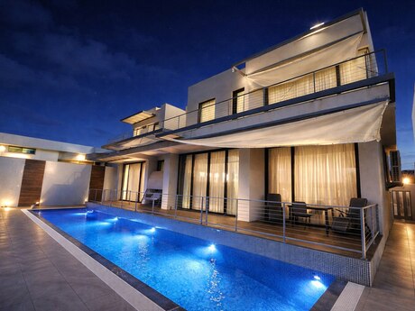 5 otaqlı həyət evi/bağ evi - Bilgəh q. - 450 m²