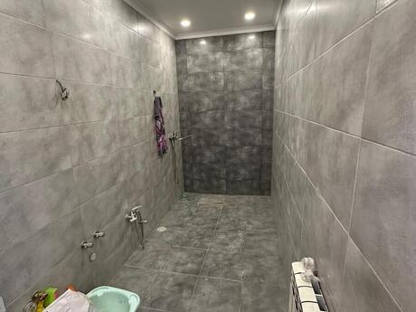 House with Garden, Villa For Sale