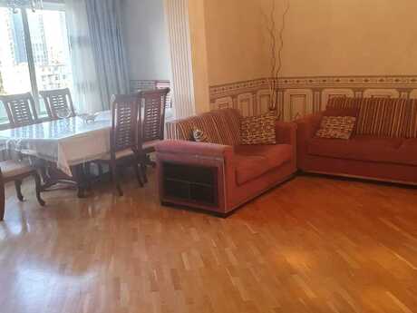 Объявление №6038193 - Баку, пос. Бадамдар, 5-комн., 120 м², 4/5 этаж