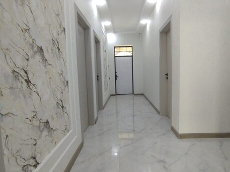 House with Garden, Villa For Sale