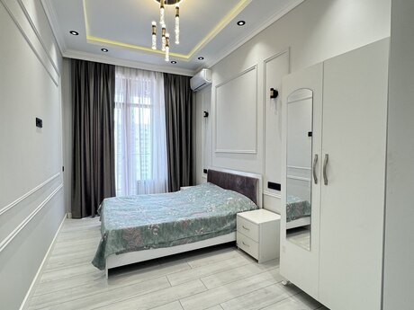 3-комн. новостройка - Насиминский  р. - 90 м²