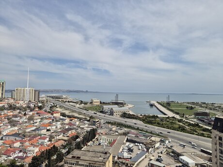 3 otaqlı yeni tikili - Bayıl q. - 153 m²