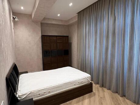 3 otaqlı yeni tikili - Nəsimi r. - 93 m²