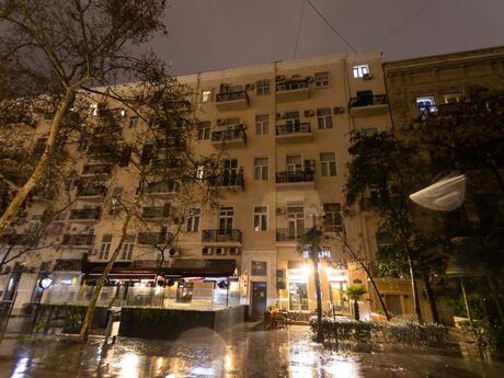 3 otaqlı köhnə tikili - Sahil m. - 80 m²