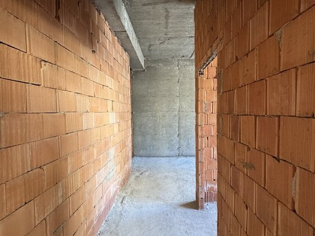 2-комнатная квартира, 77 м², 20 Yanvar: 139 000 ₼ 5